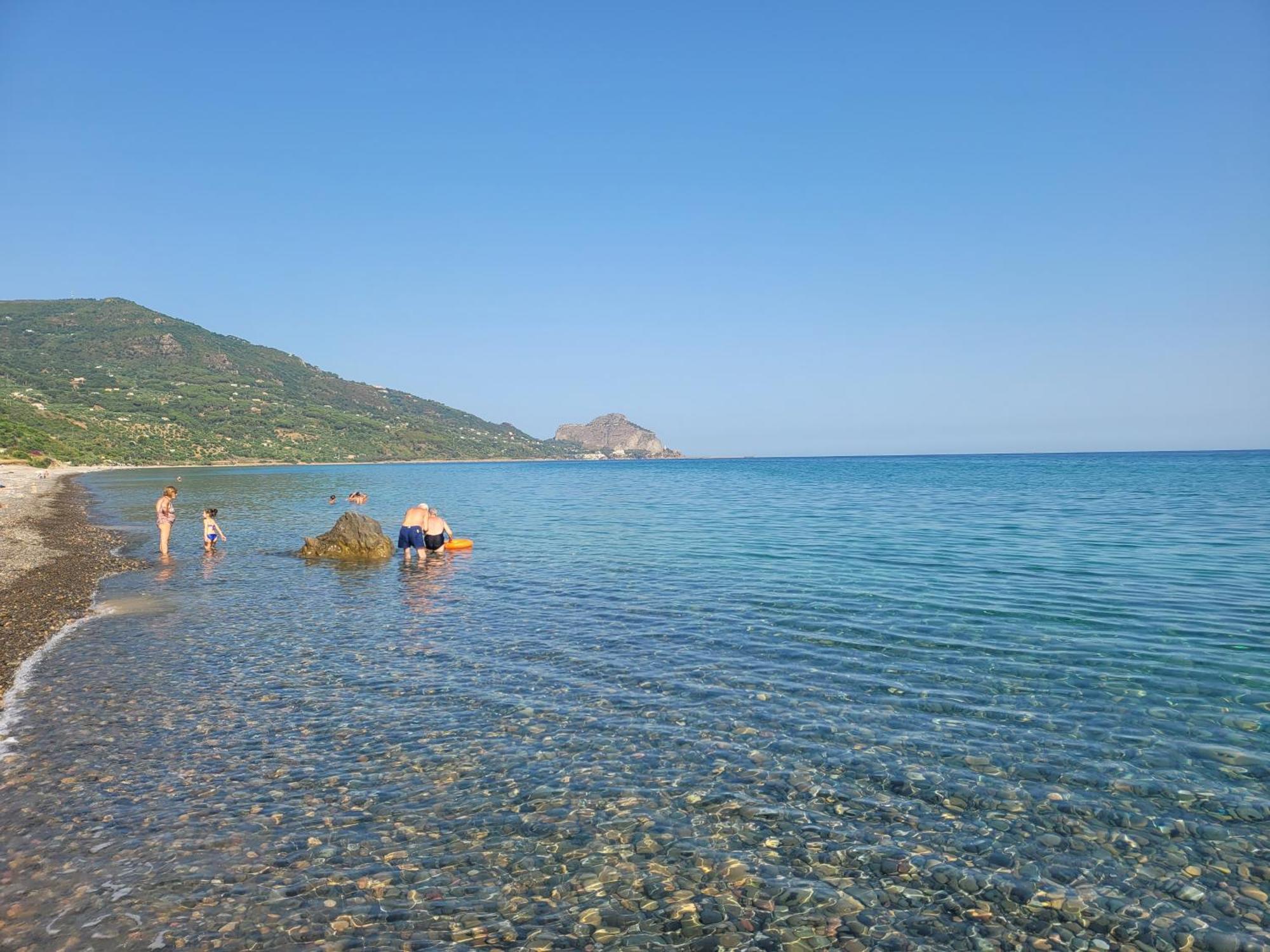 Beach Of Eden Cefalu' Екстериор снимка